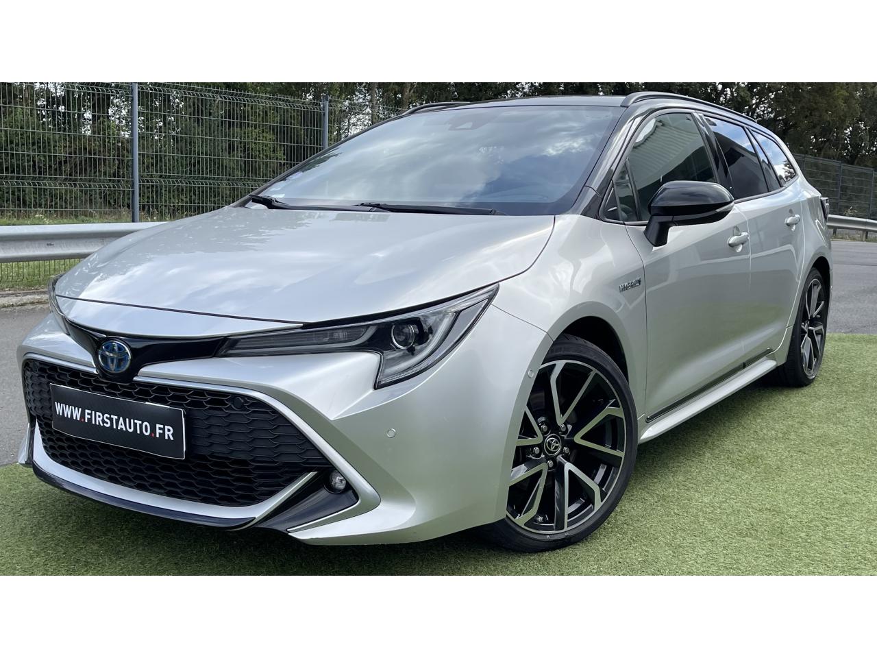 https://www.firstauto.fr/toyota-corolla-touring-sport-corolla-touring-sports-hybride-184h---bv-cvt-2020--touring-sports--break-collection,fm-svositec!fd001!345004003!n.jpg