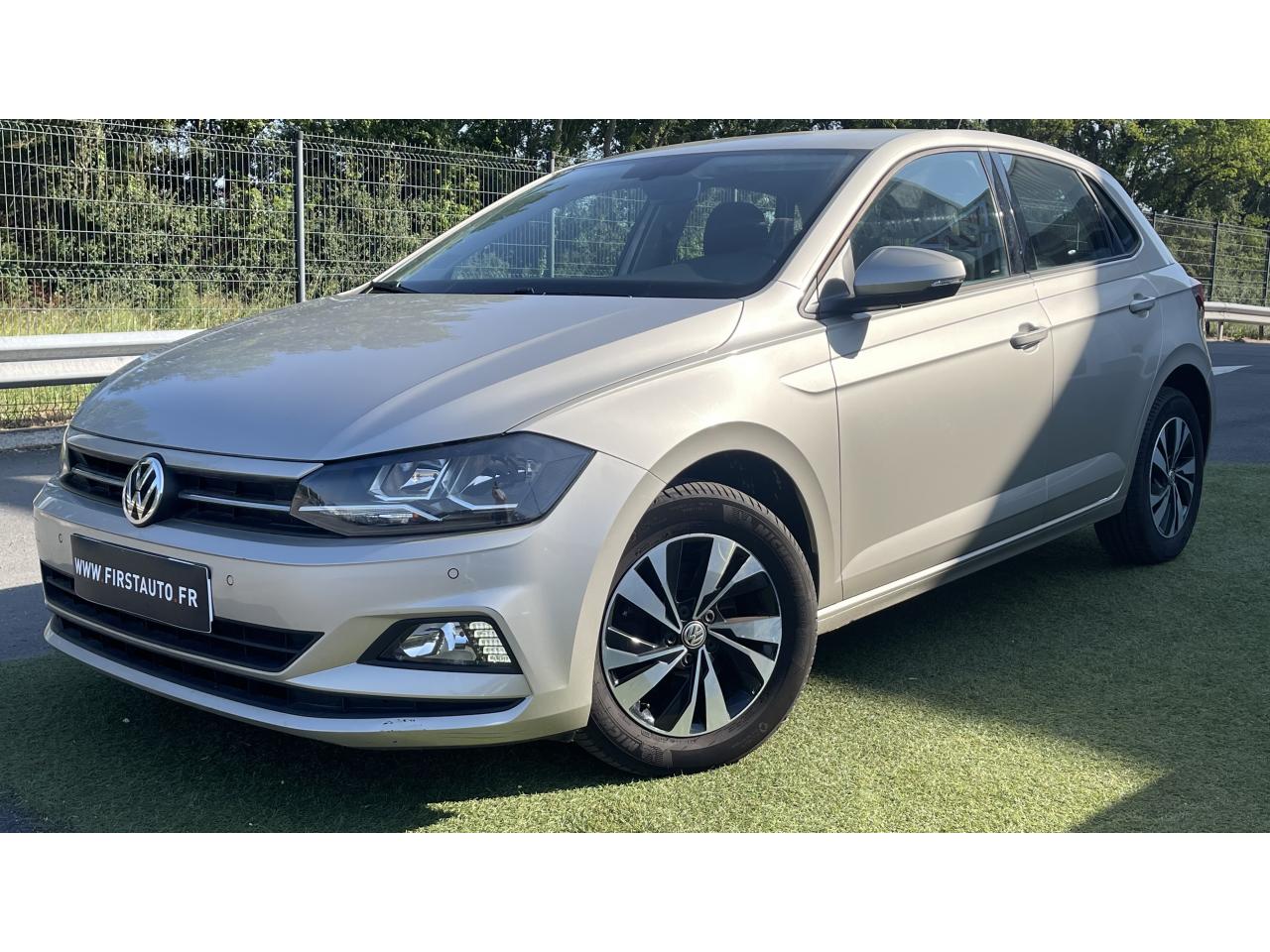 VOLKSWAGEN-POLO-Polo 1.6 16V TDI - 95  VI Confortline Business 